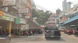 Lakzy Bar