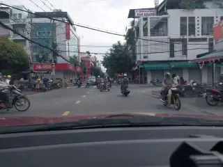 Thu Nhun Ong Ba Chau
