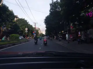 Cafe Kết Nối - 137 Bàu Cát Tân Bình