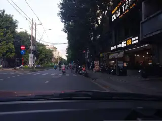 Ticos Coffee Bàu Cát