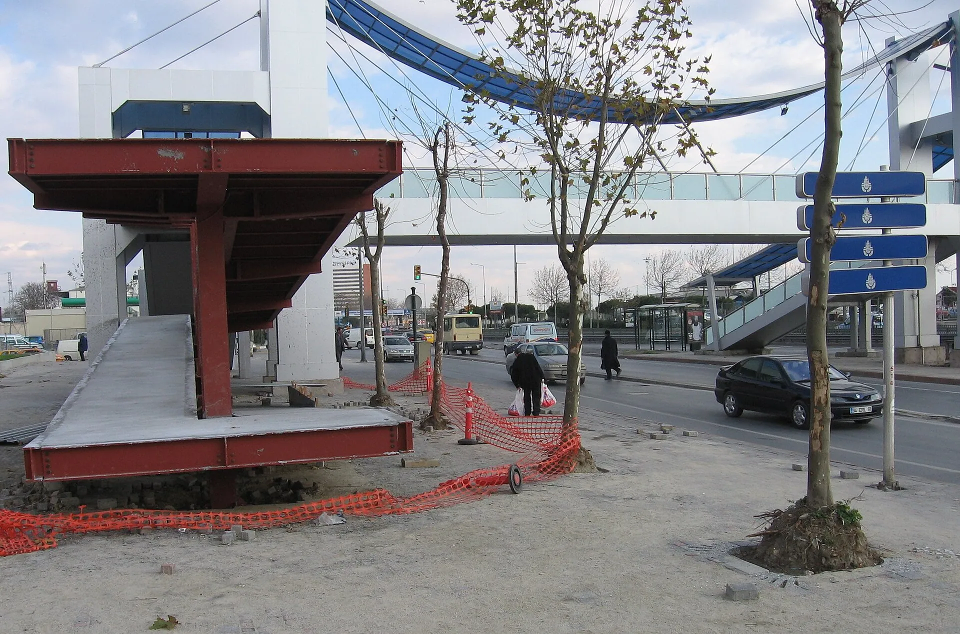Zeytinburnu Zübeyde Hanım Caddesi