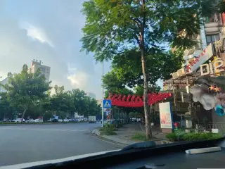 Salon Anh  Dũng