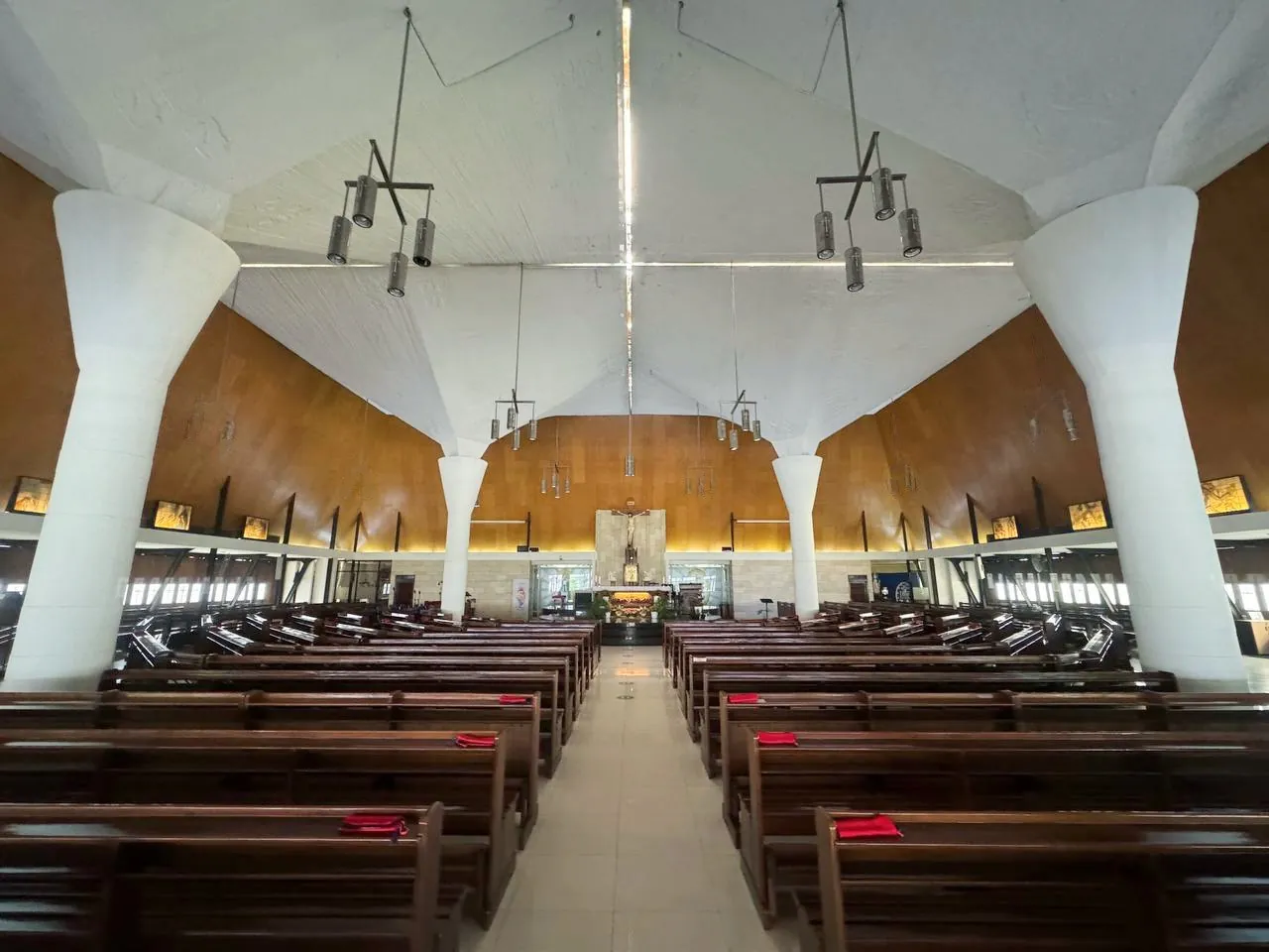 Gereja Katolik Paroki Salib Suci