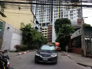 Everest Kitchen Bangkok