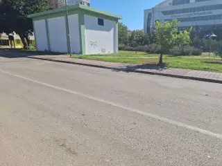 Kırmızı Çizgi Ortaokulu