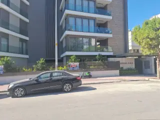 AltınBas Plaza
