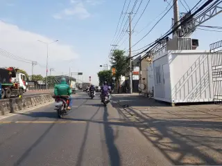 Thế giới bàn ghế