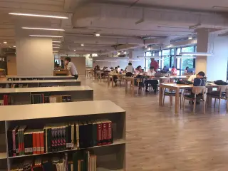 Faculty of Political Science — รูปที่ 3