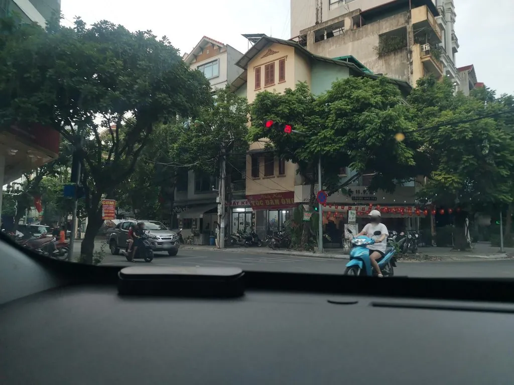 B'LAT TEA - Cà Phê và Trà gu đậm