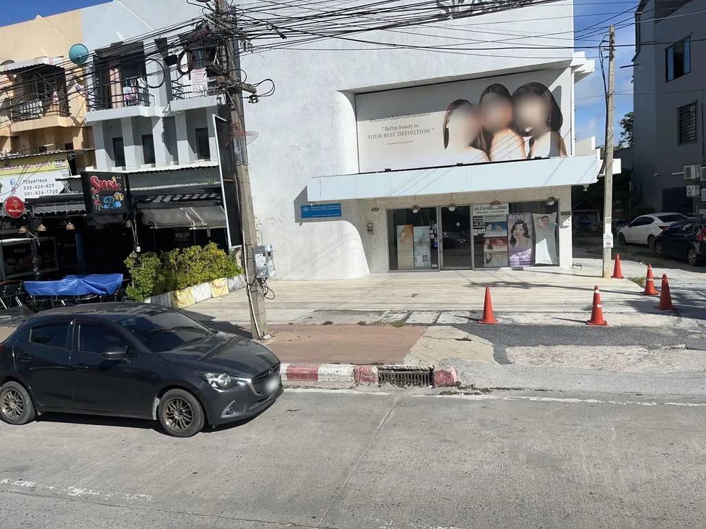 Oh la la bar & Restaurant