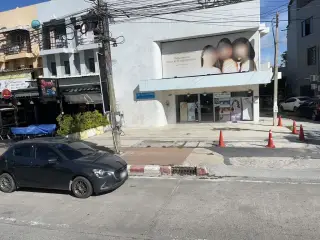 Oh la la bar & Restaurant