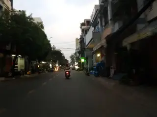Trà sữa - Xiên que Kira