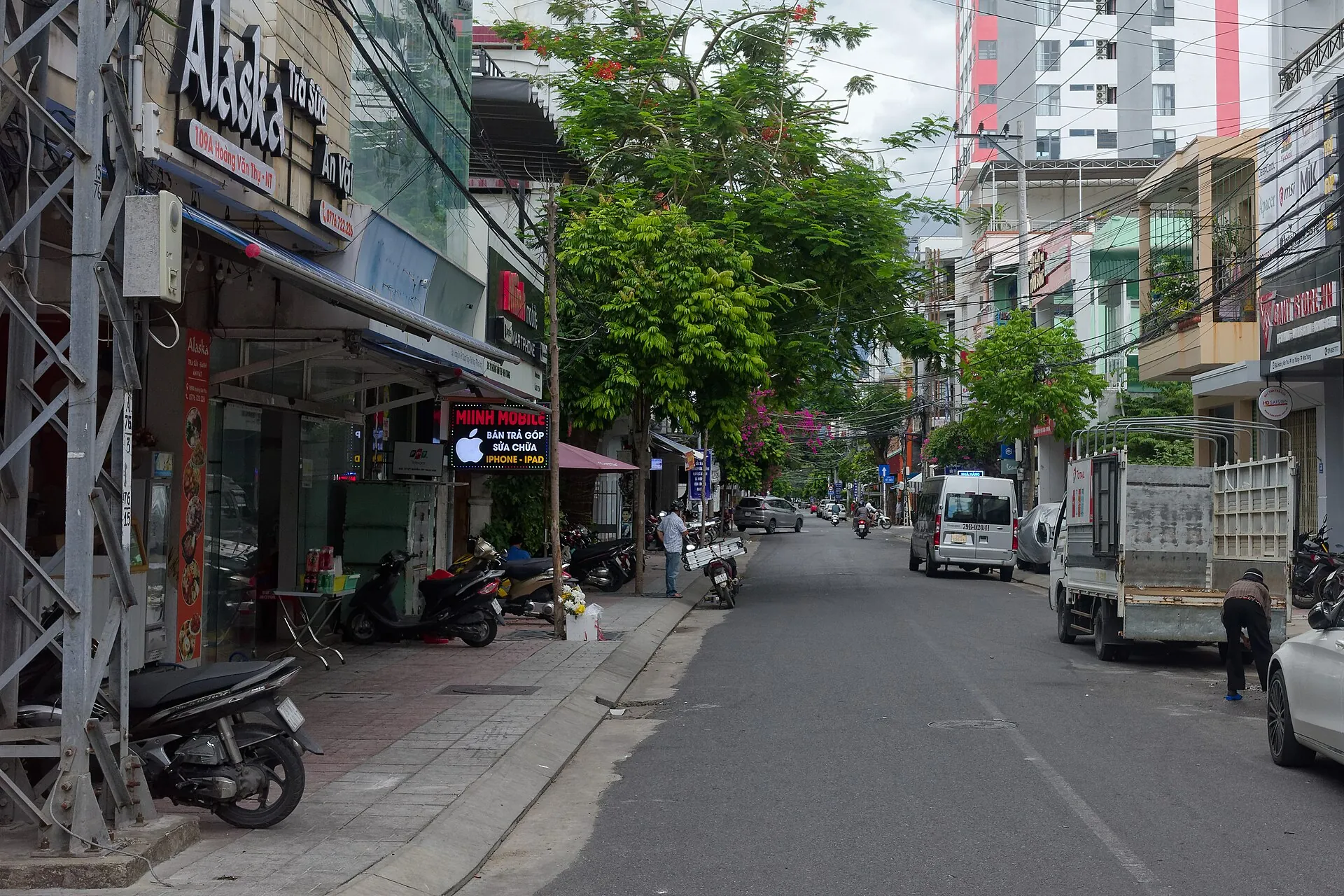 Quán cà phê Đường Tàu