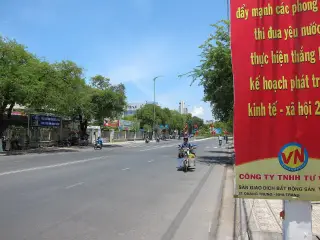 Hạt dưa rang tay không màu Nha Trang