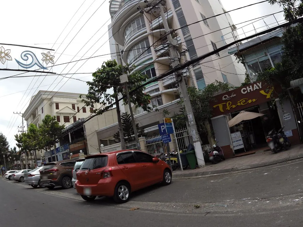 Niềng răng Nha Trang- Nha Khoa Dr.Tooth