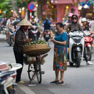 Khoai Lang Nướng - Chợ Hàng Bè