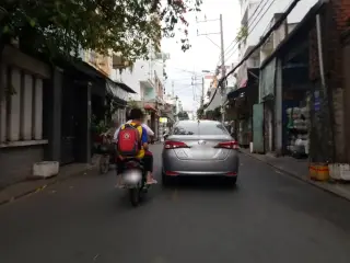 Xóm Ăn Vặt