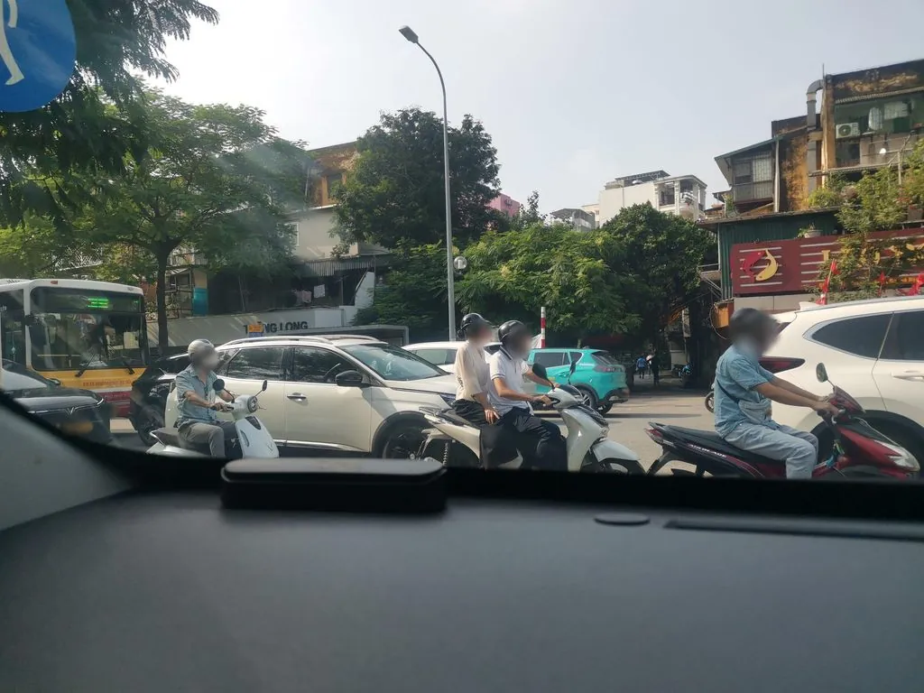 Dienthoaimoi.vn - Khách Hàng Là Tri Kỷ