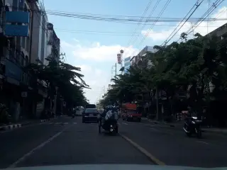 Nay Chi Kwyteiyw Hmuna Si