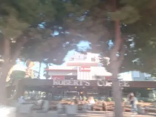 Robert's Coffee