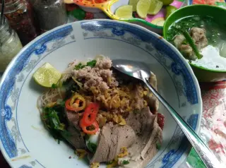 Hủ Tiếu Mì Gà đặc biệt