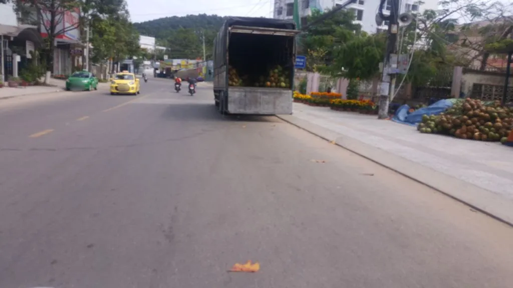Vựa hải sản Nhà Su & Bee