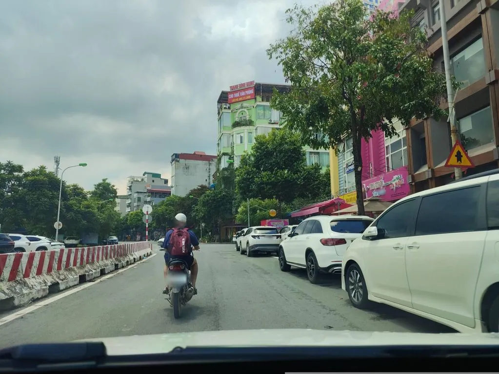Nama Sushi Nguyễn Văn Lộc