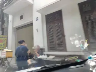 Hiếu Nguyễn Hair Salon