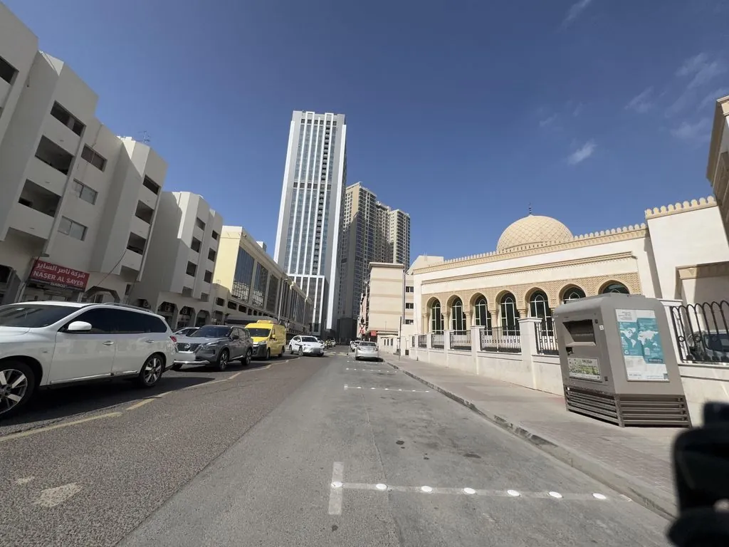 Crowns Polyclinic Co LLC - Al Karama