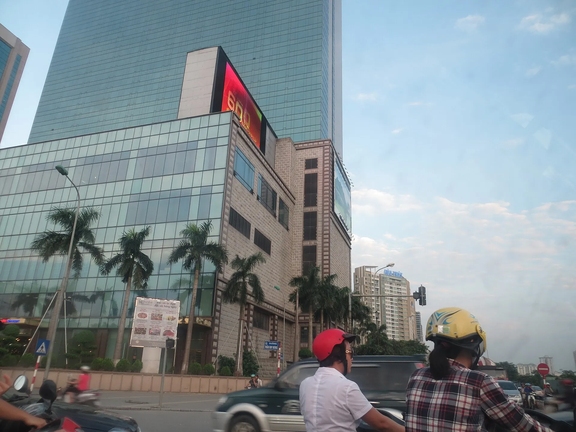 MUJI Vincom Trần Duy Hưng