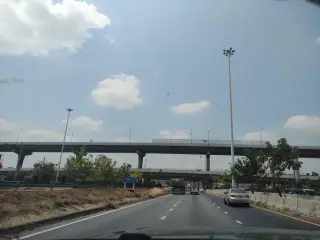 Khaw Hmudaeng Hmu Krxb Ce Daeng Photharam Cea Kea