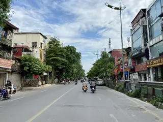 Việt Hưng Viet Hung — photo 2