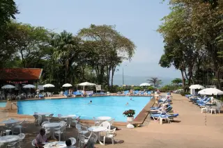 FFliC Cliff & Pool Club