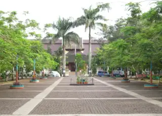 Alun alun Cimahi 0 Km C....