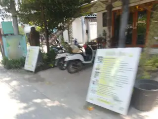 Tiga Cemara Cafe