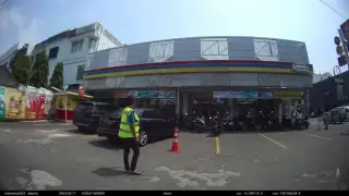 Indomaret Batu Sari
