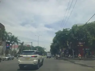 Công Ty Lu Hanh Quoc Te Khuong Le