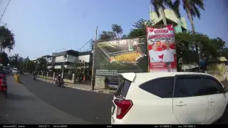 Ayam Gepuk Pak Gembus