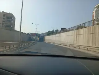 Makas Eller Bayan Kuaförü