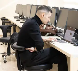 İzmir Kâtip Çelebi Üniversitesi Kütüphaneleri — фото 2