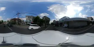 Advokat & Pengacara I Wayan Sudirta SH