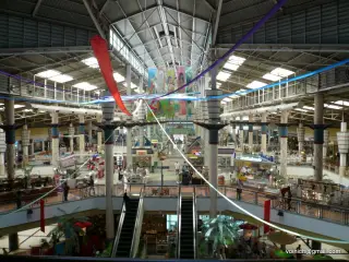 Central Marina Outlet (Senthral Ma Ri Na Xea Tlet)