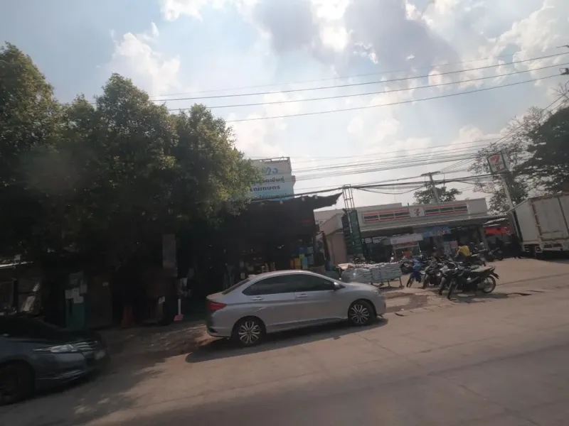 แยกไฟแดงสวนสัตว์ โคราช