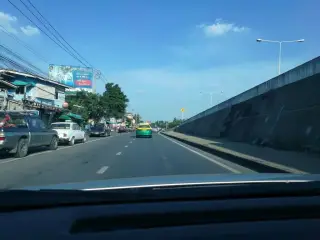Khnmcin Toa Daeng