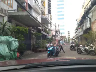 Trên Tầng Thượng