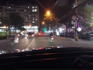 Tiệm xăm màu đẹp