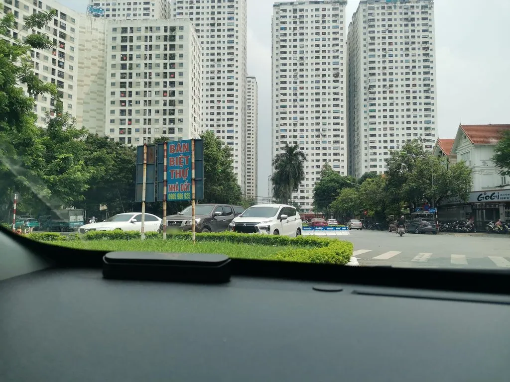 Cafe Sky Pool Tây Nam Linh Đàm