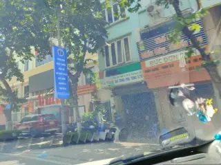 Trag Thu Lê