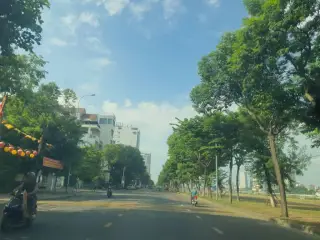 Kho sỉ thời trang Hoàng Quyên