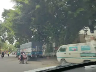 Bia Hơi Sân Bóng Yên Xá